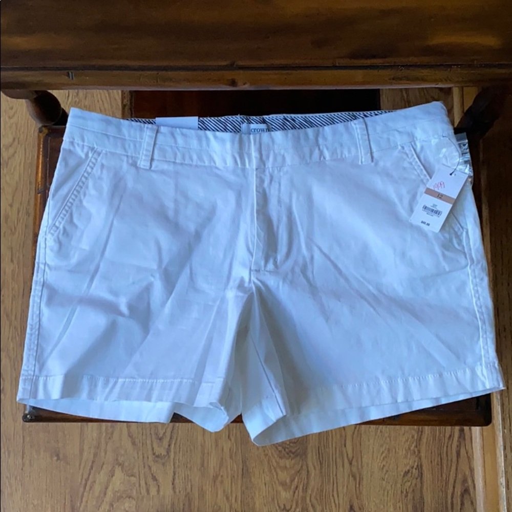 Crown & Ivy white shorts